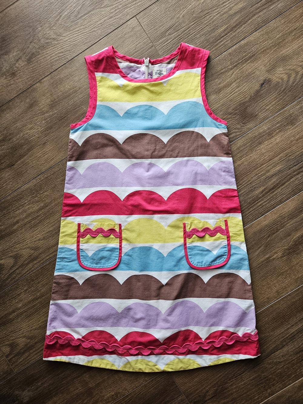 Girls Sz 9-10 Mini Boden Colorful Scallop Stripe Dress